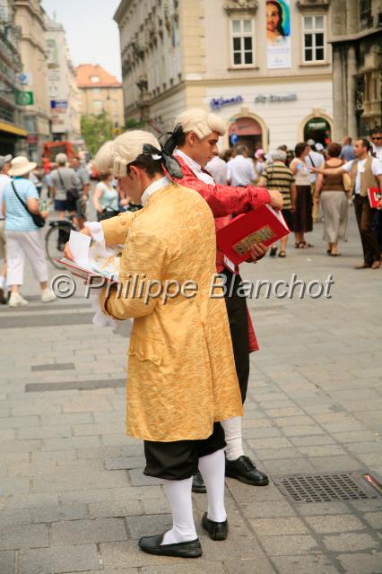 autriche vienne 3.JPG - Viennois en costume traditionnelVienne, Autriche